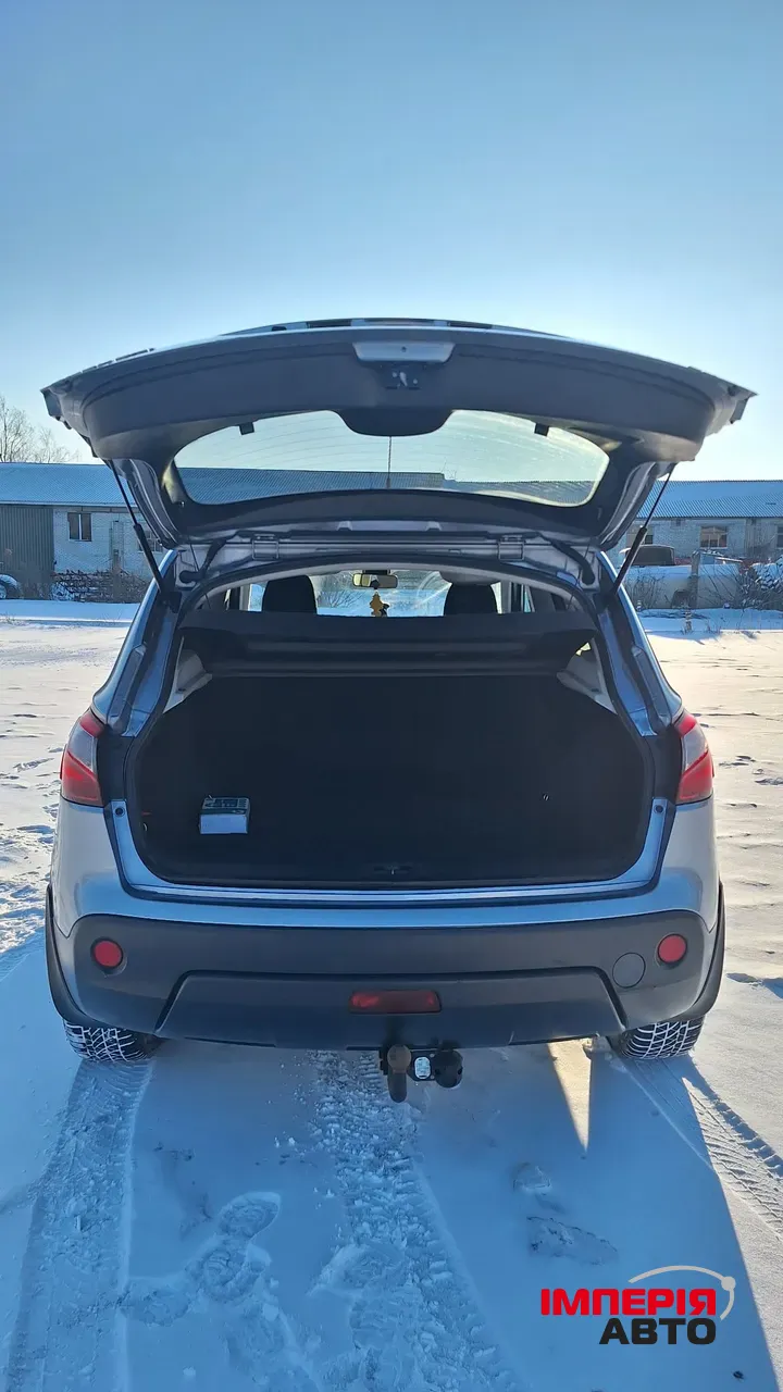 Nissan Qashqai - фото 9