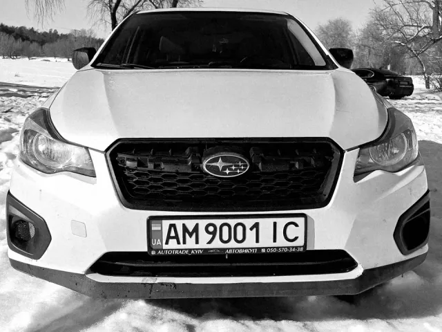 Subaru Impreza - фото 1