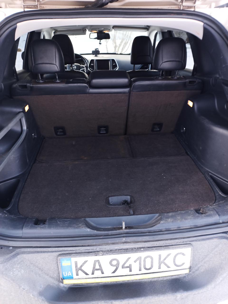 Jeep Cherokee - фото 15