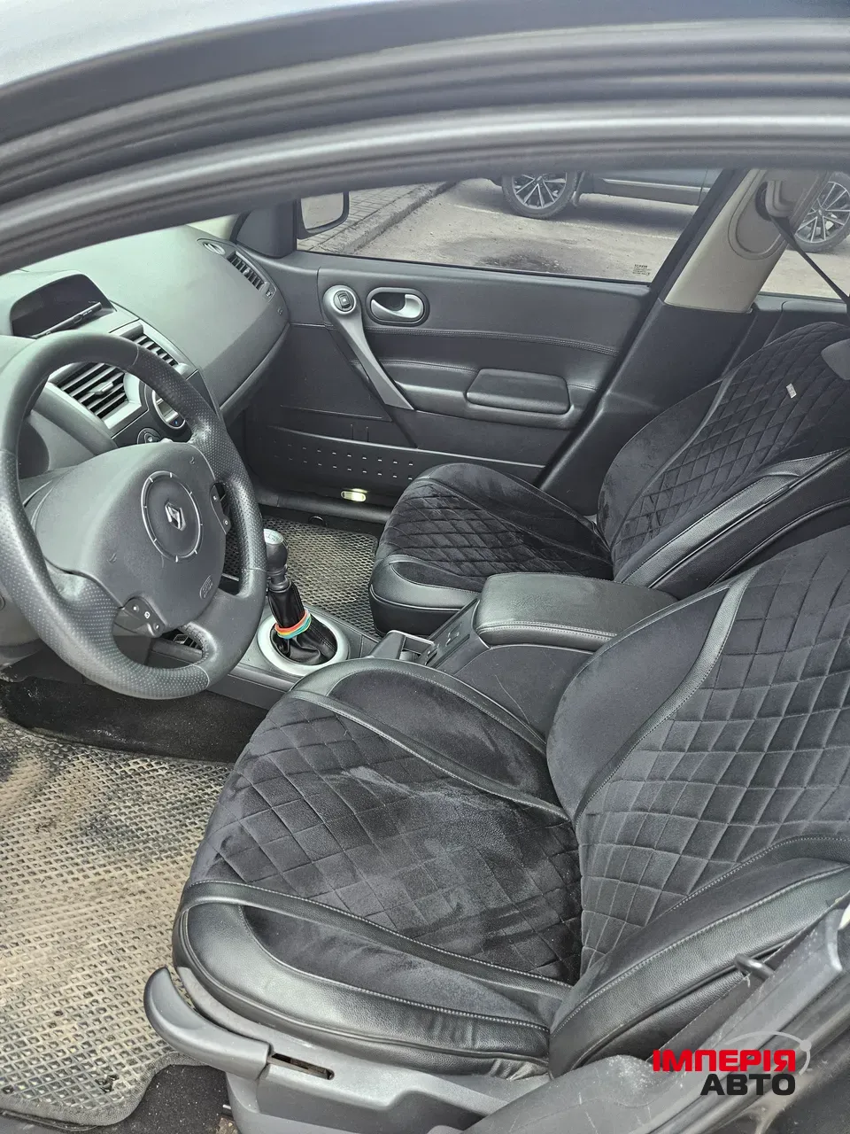 Renault Megane - фото 3