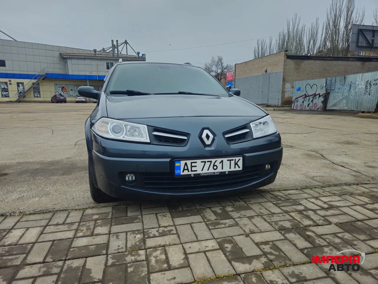 Renault Megane - фото 1
