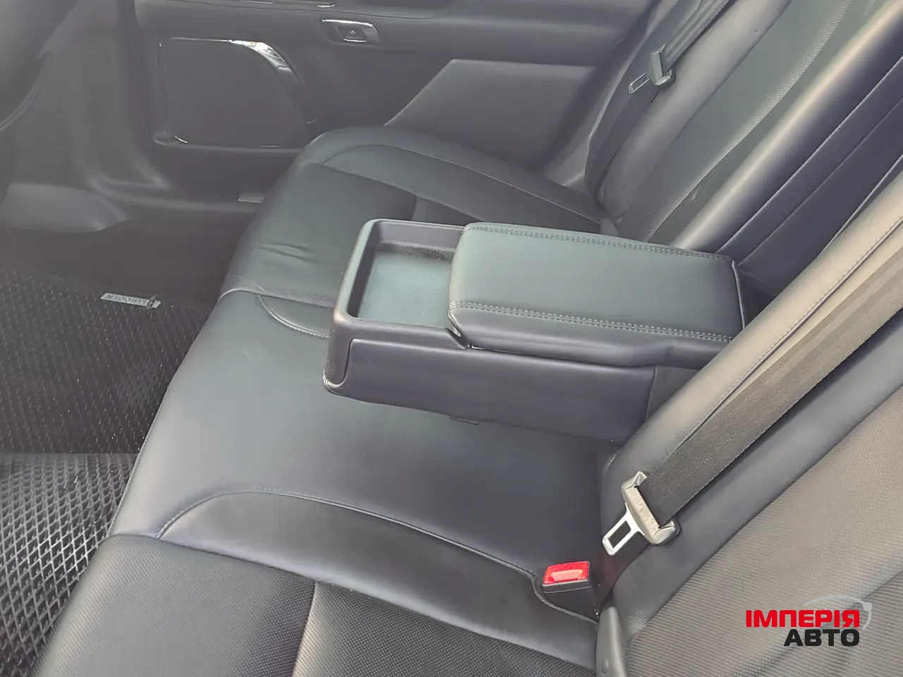 Lincoln Continental - фото 10