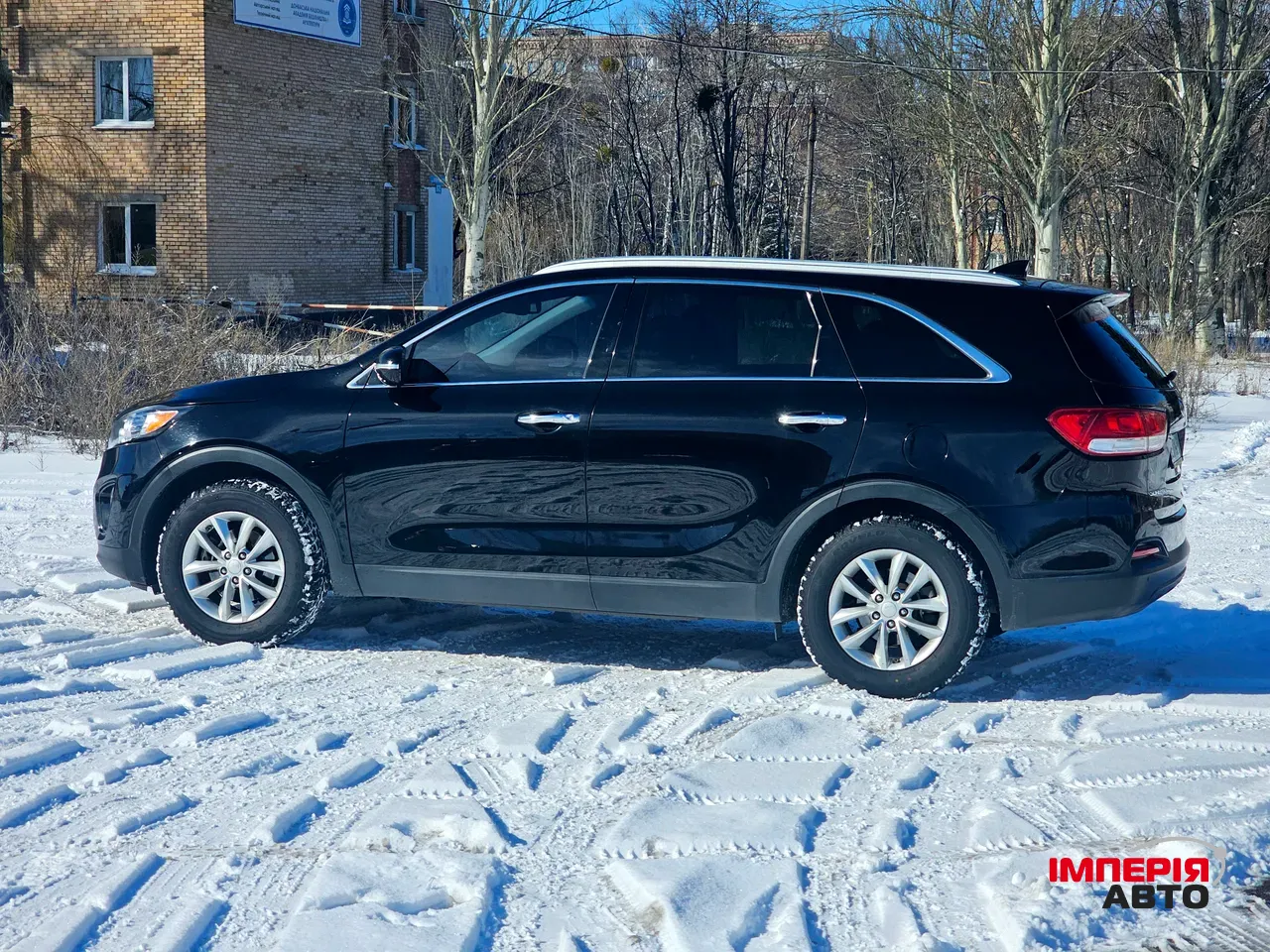 Kia Sorento - фото 4