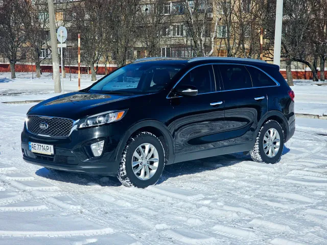 Kia Sorento - фото 2