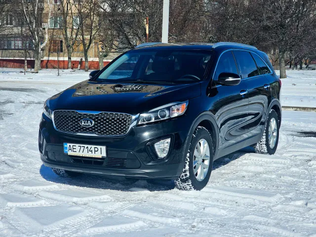 Kia Sorento - фото 1