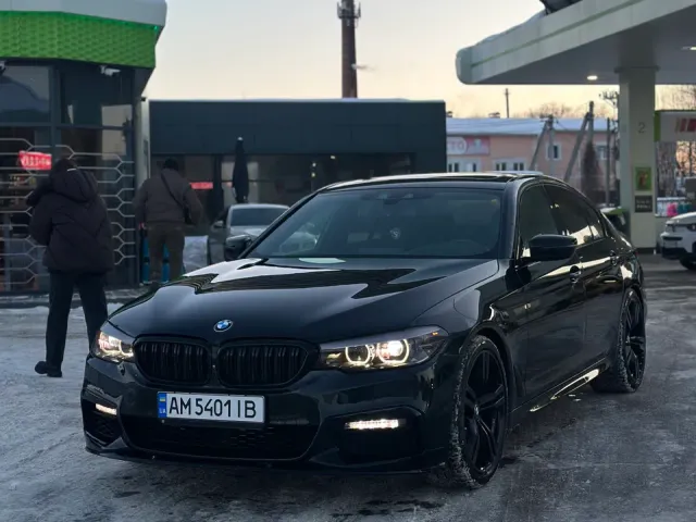 BMW 5 серії - фото 1