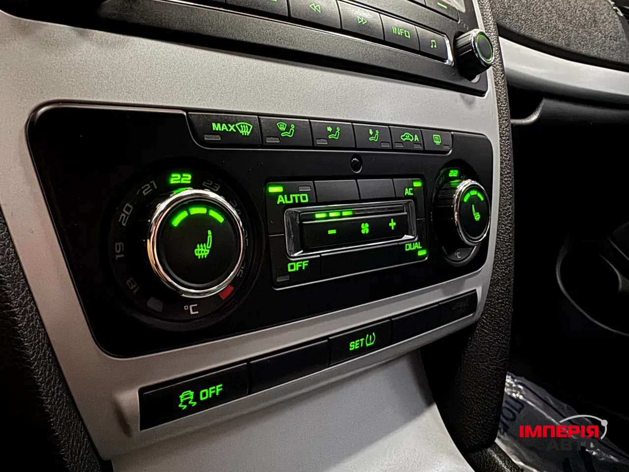 Skoda Octavia - фото 9