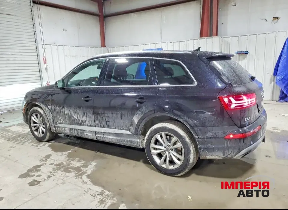 Audi Q7 - фото 3