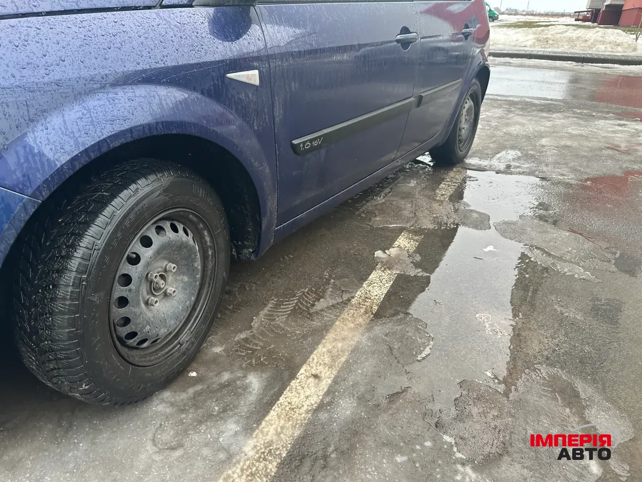 Renault Scenic - фото 13