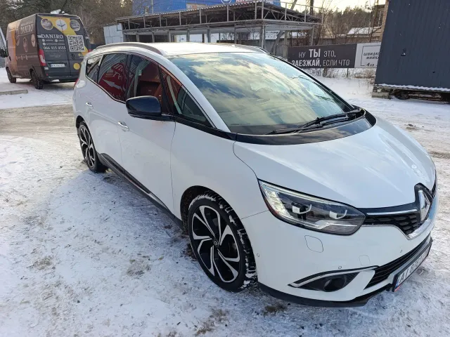 Renault Scenic - фото 1