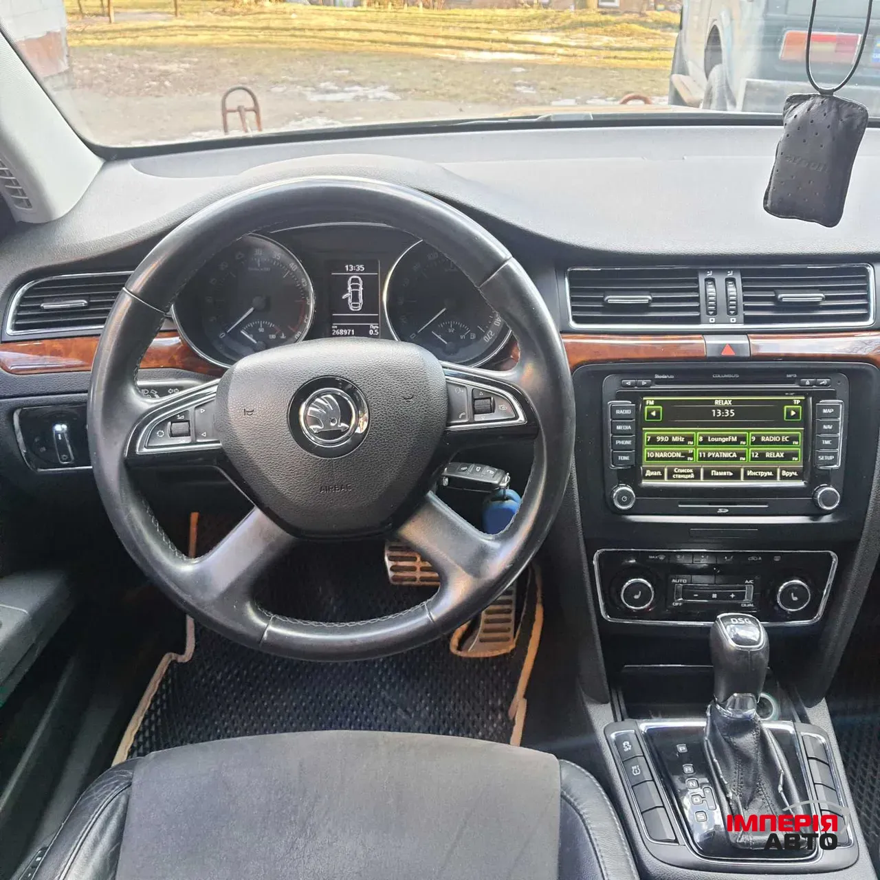 Skoda Superb - фото 11