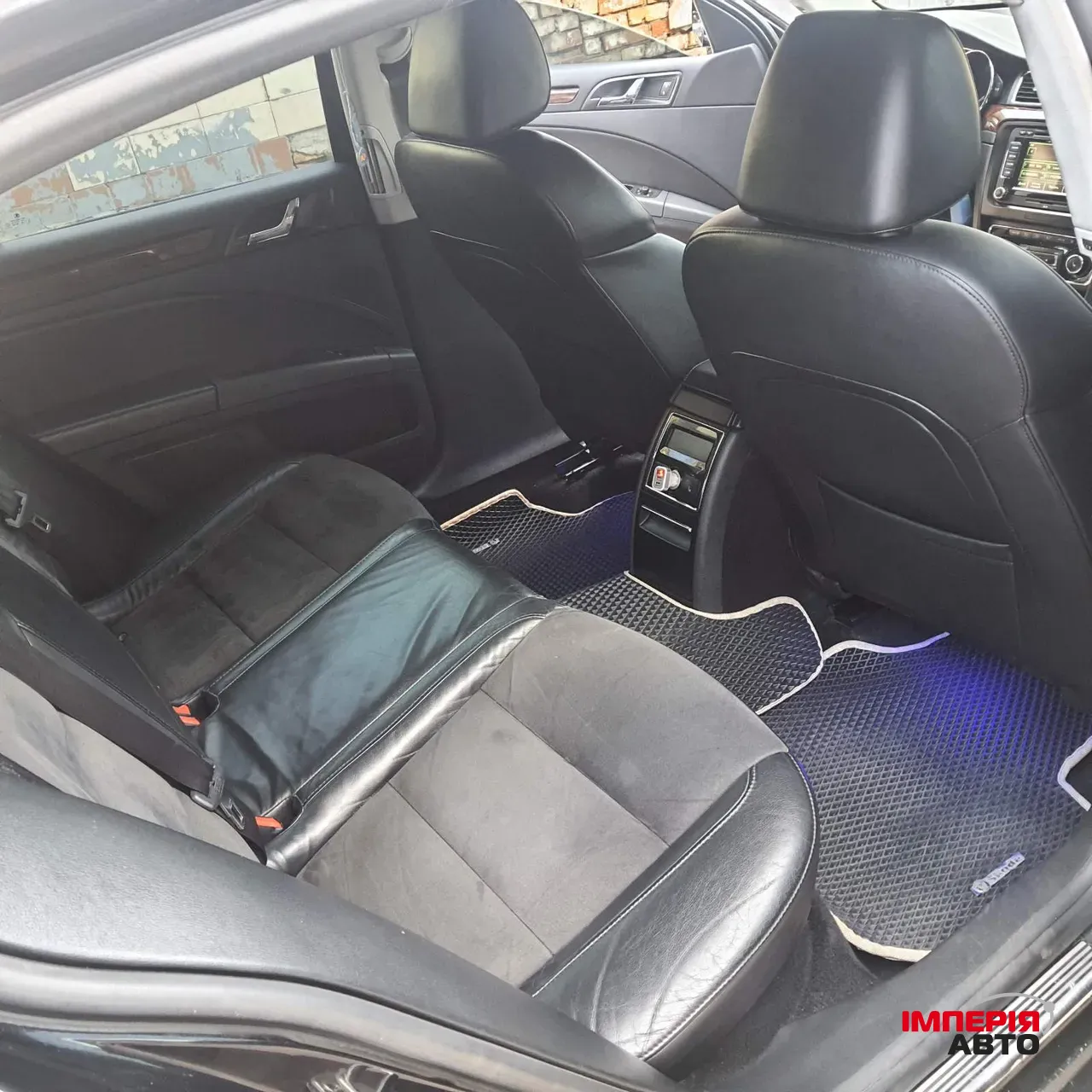 Skoda Superb - фото 14