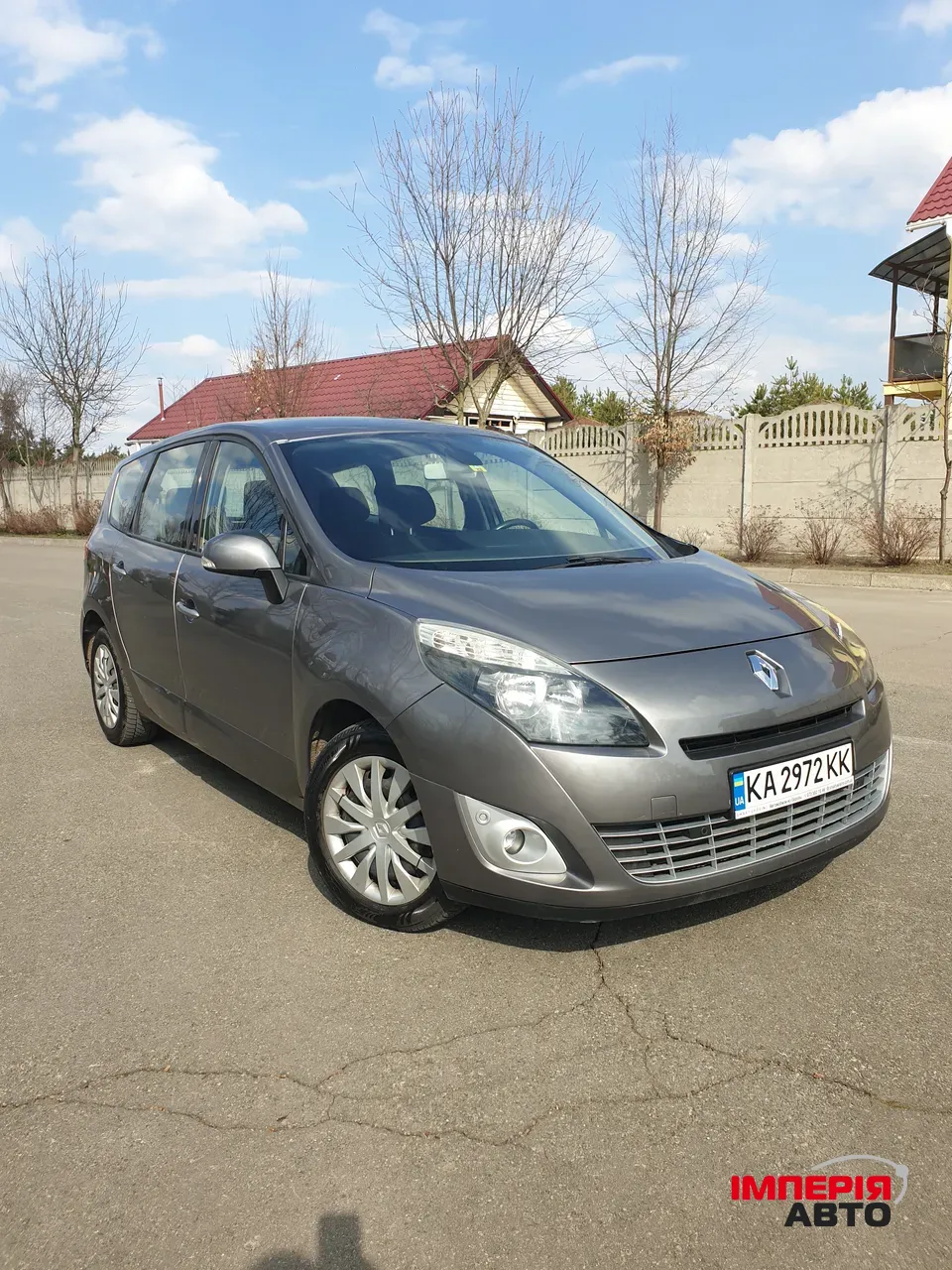 Renault Scenic - фото 1