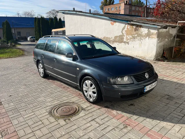 Volkswagen Passat - фото 2