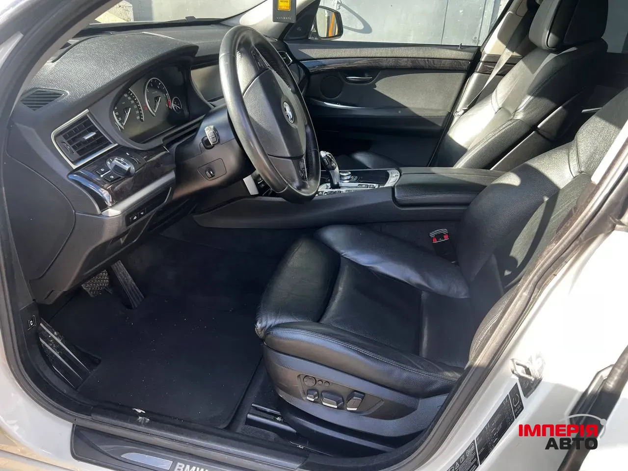 BMW 5 серії - фото 12