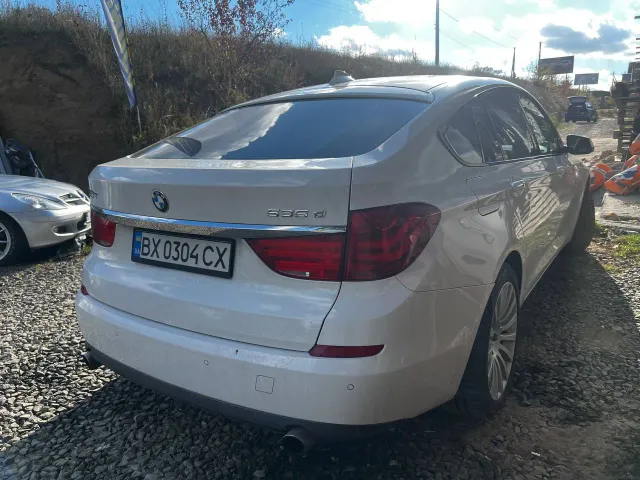 BMW 5 серії - фото 2