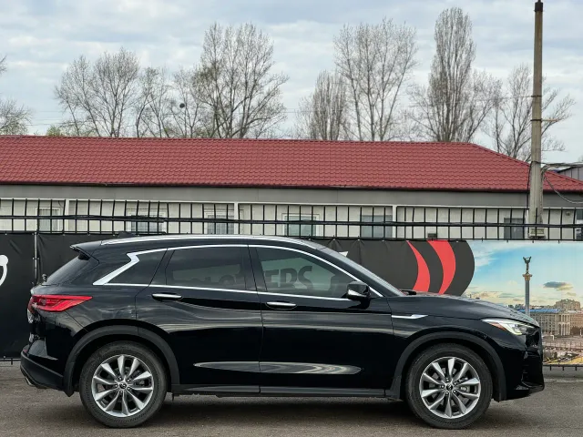 Infiniti QX50 - фото 3