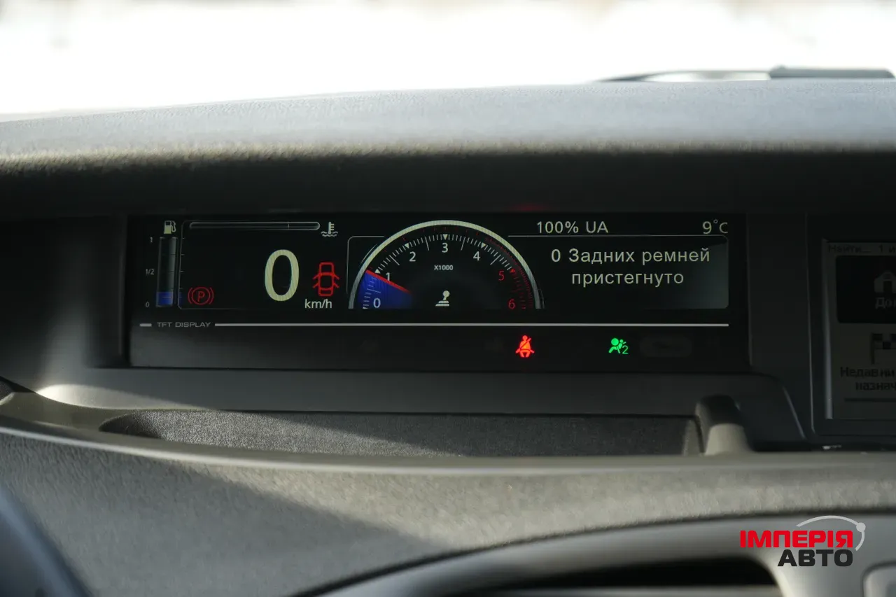 Renault Scenic - фото 15