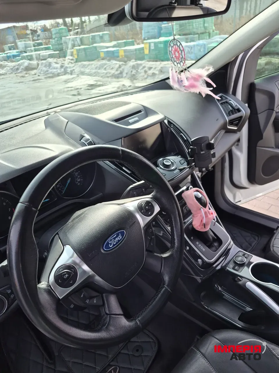 Ford Escape - фото 12