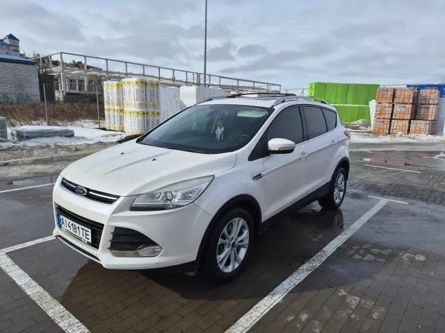 Ford Escape - фото 1