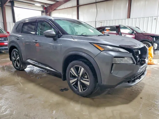 Nissan Rogue - фото 2