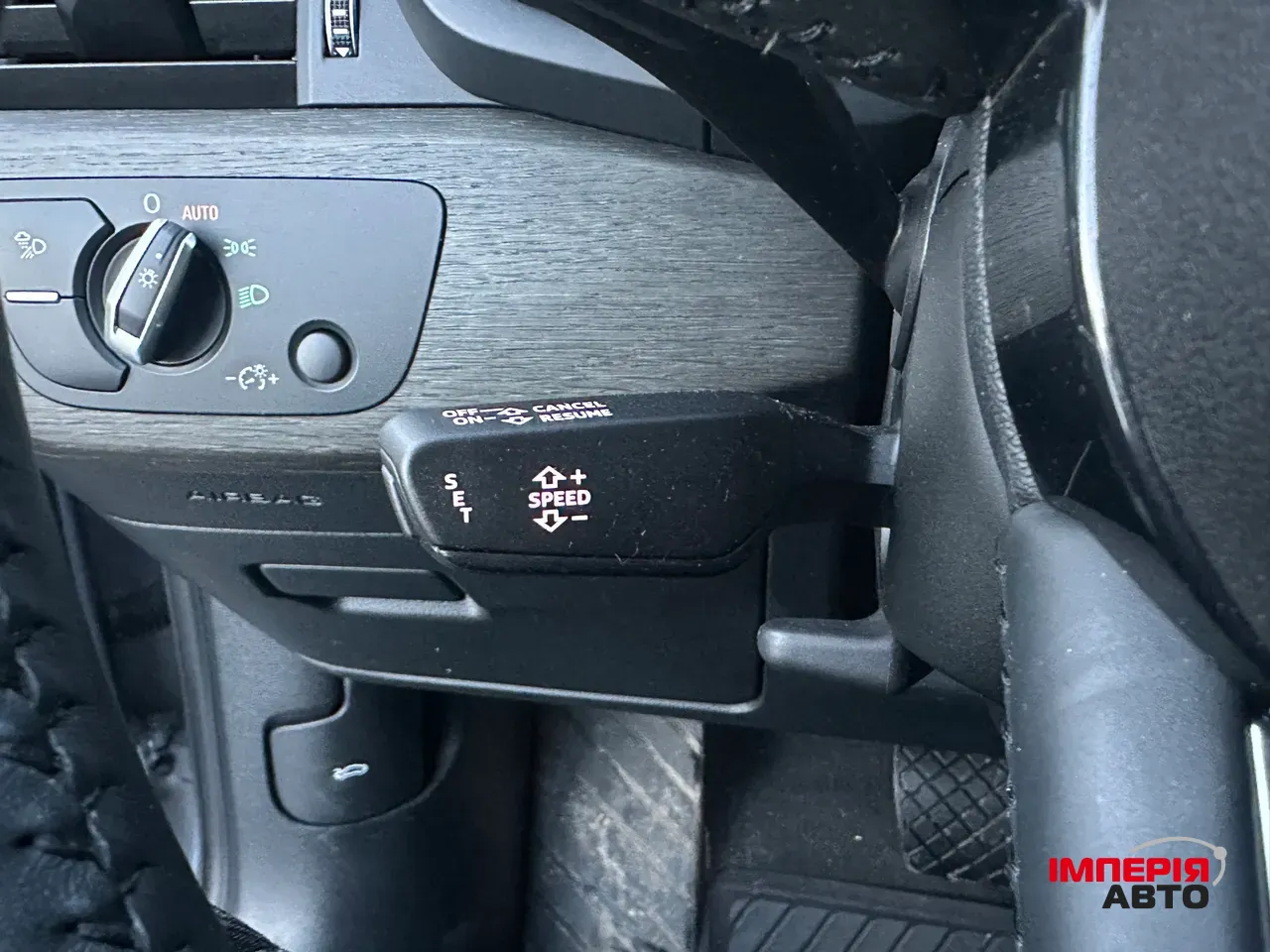 Audi A4 - фото 23