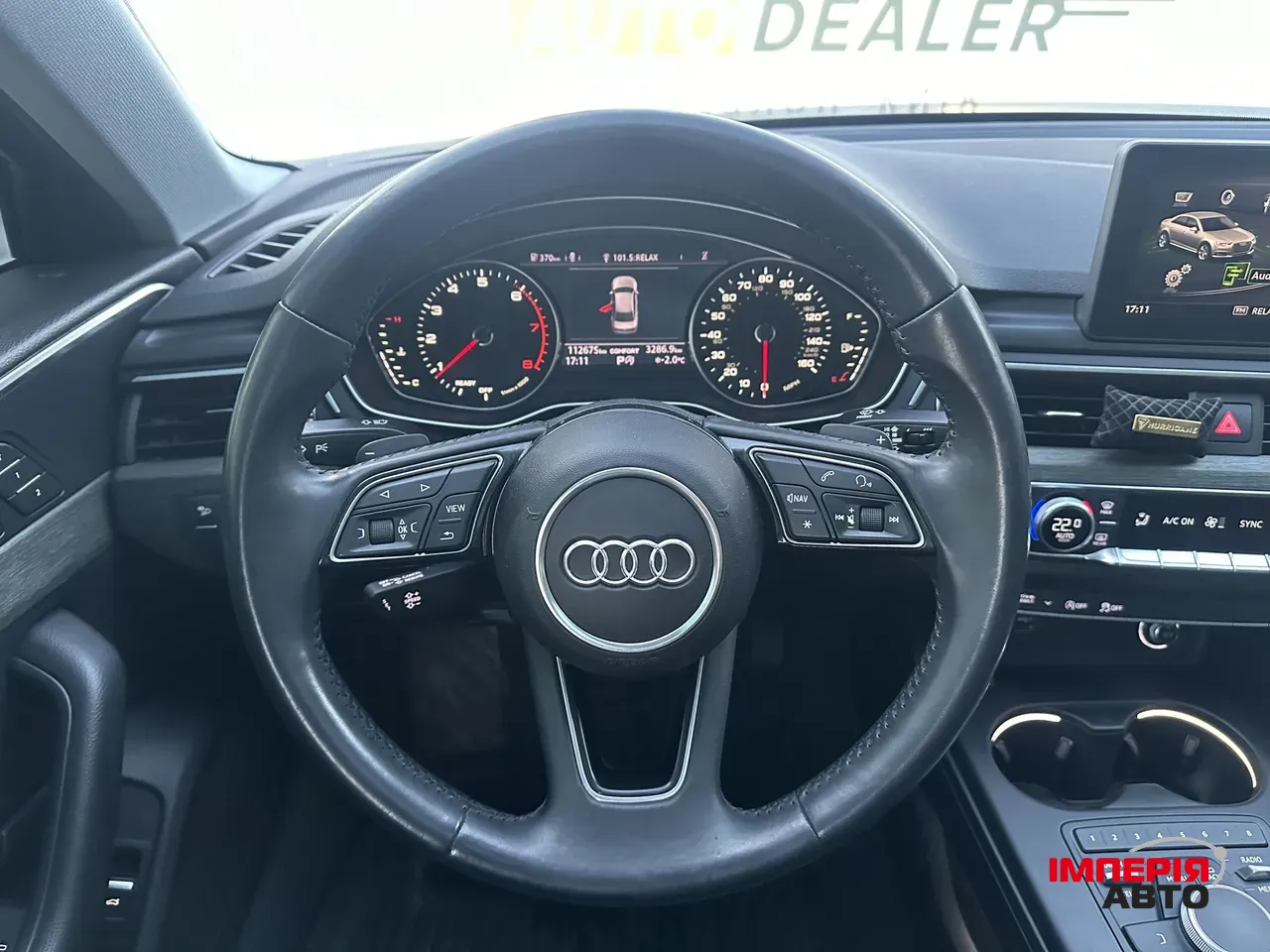 Audi A4 - фото 21