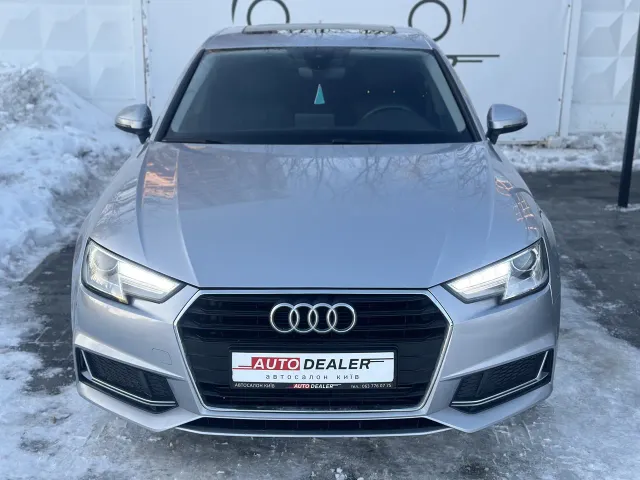 Audi A4 - фото 2