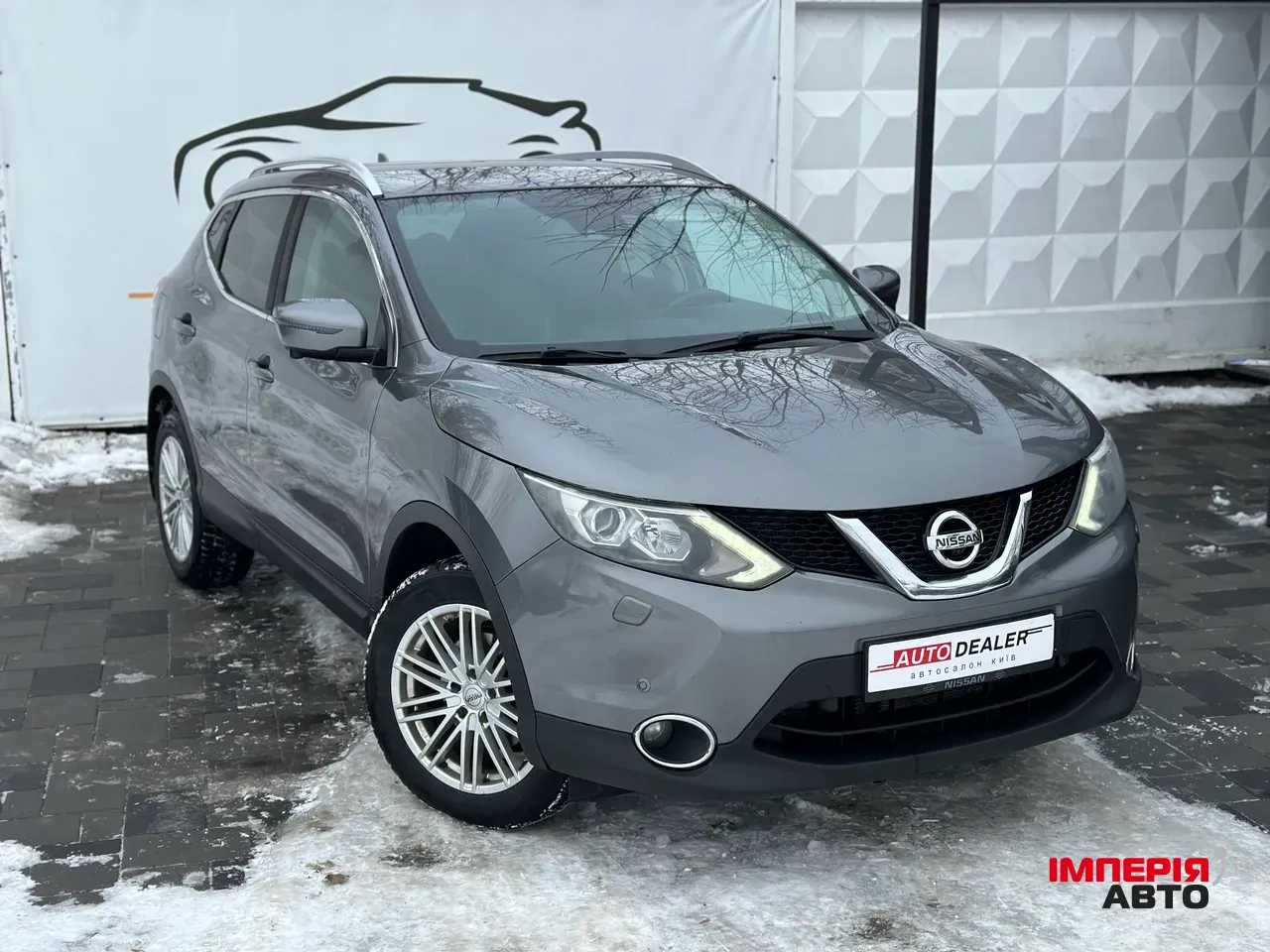 Nissan Qashqai - фото 1