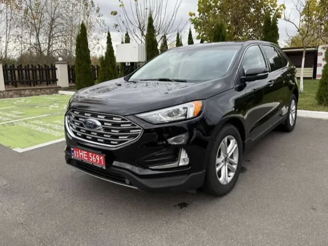 Ford Edge - фото 1