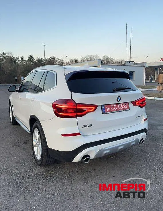 BMW X3 - фото 3