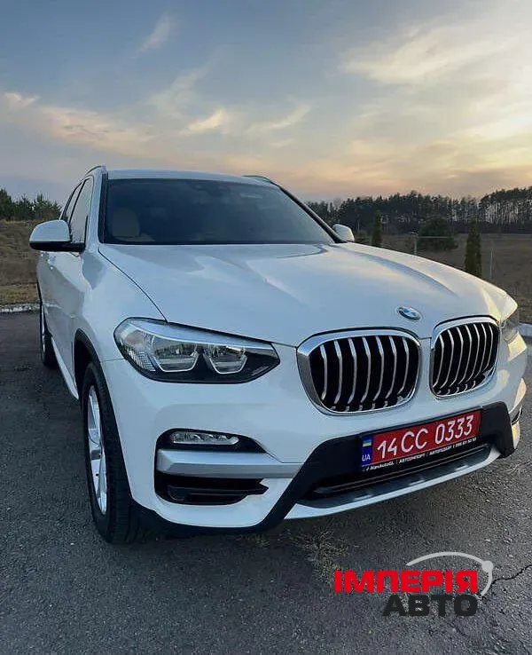 BMW X3 - фото 1