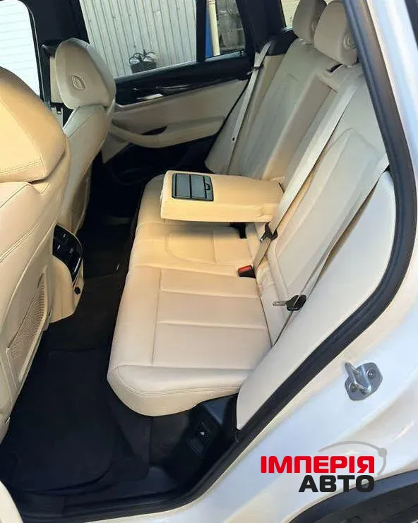 BMW X3 - фото 9