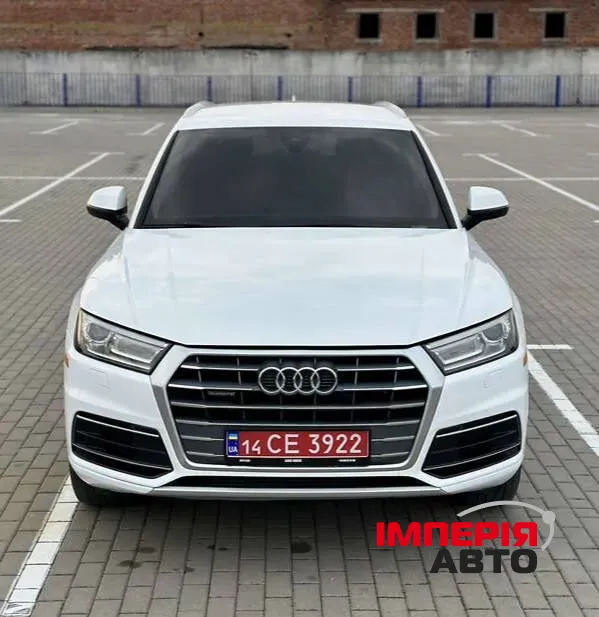 Audi Q5 - фото 7
