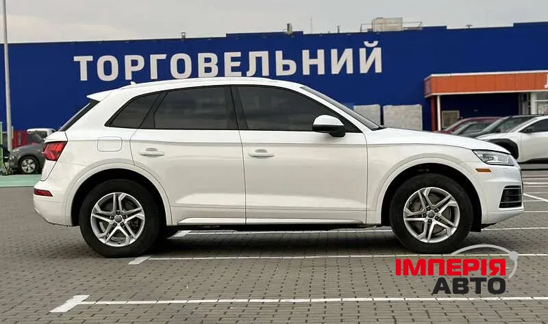Audi Q5 - фото 2