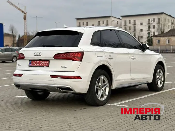 Audi Q5 - фото 3