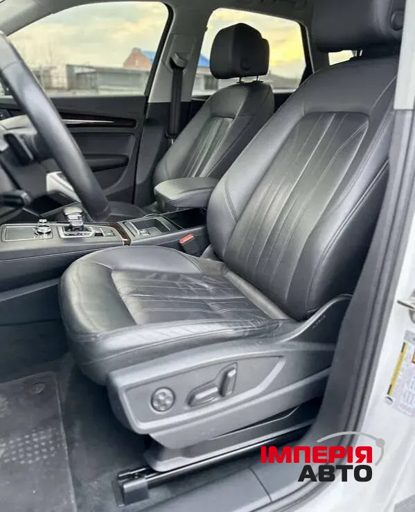Audi Q5 - фото 10