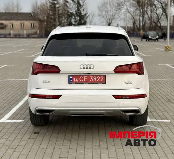 Audi Q5 - фото 4