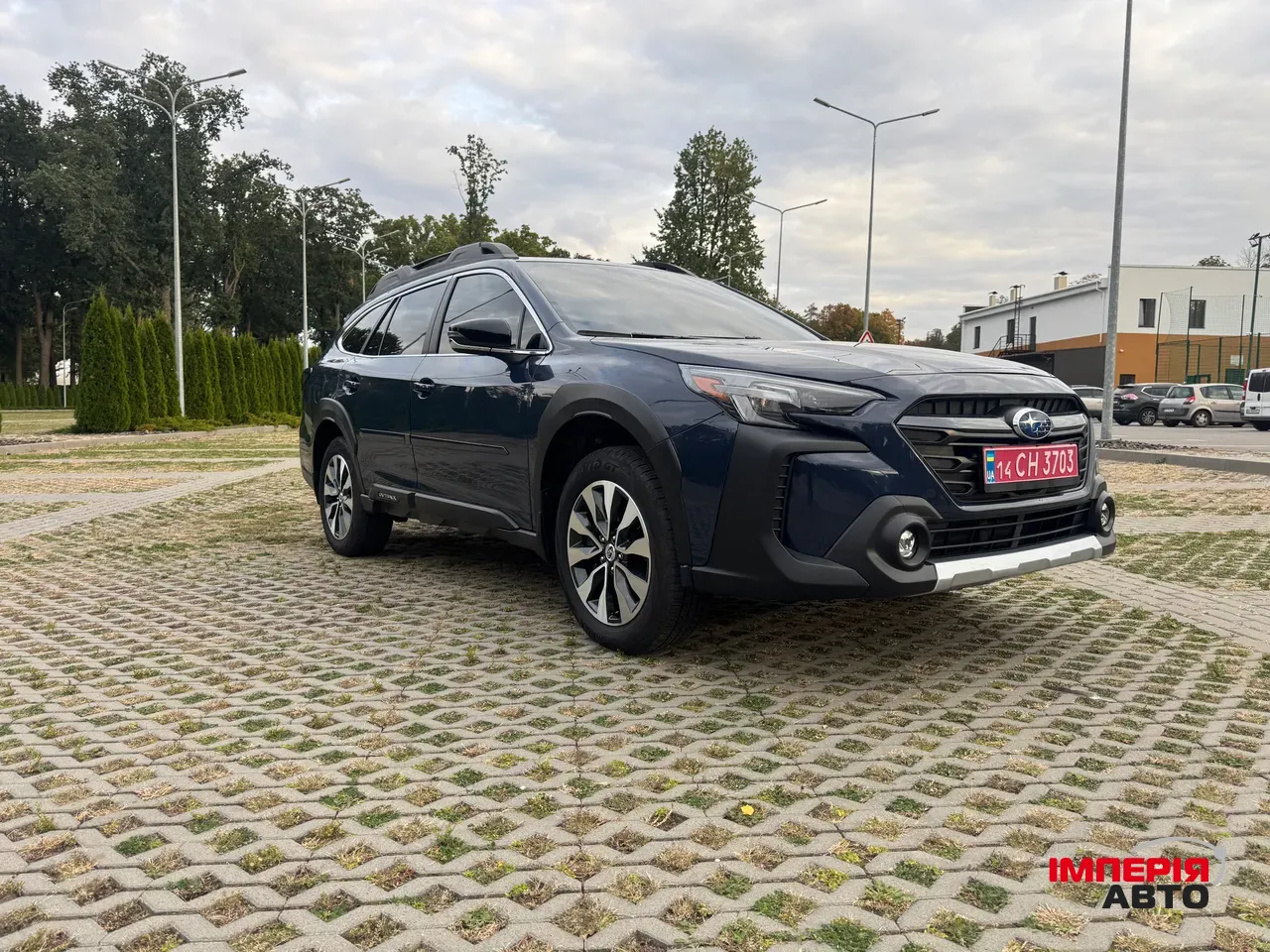 Subaru Outback - фото 3