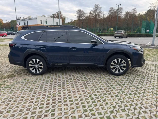 Subaru Outback - фото 4