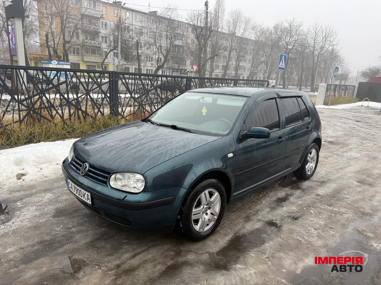 Volkswagen Golf - фото 1