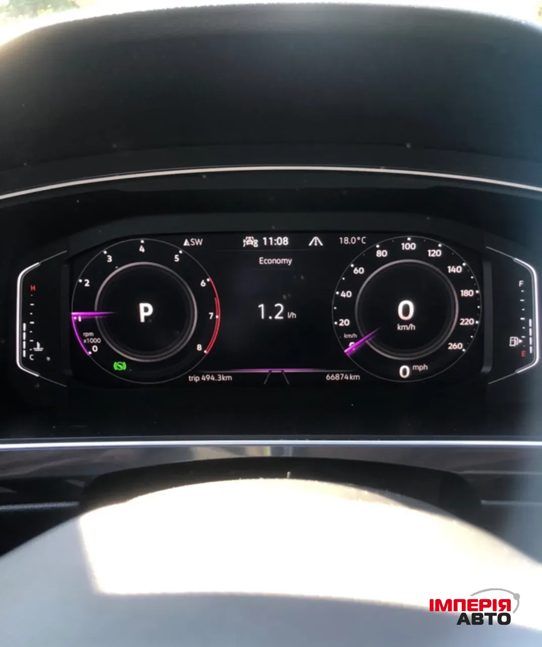 Volkswagen Tiguan R - фото 9