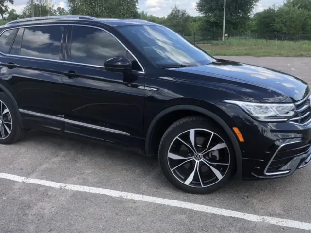 Volkswagen Tiguan R - фото 2