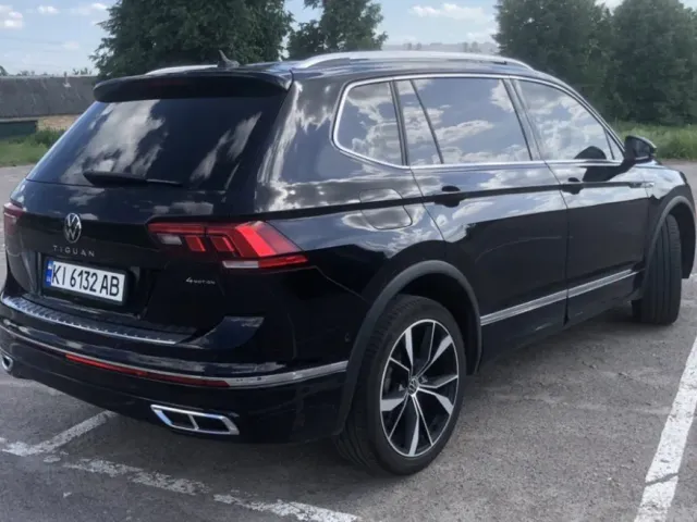 Volkswagen Tiguan R - фото 3
