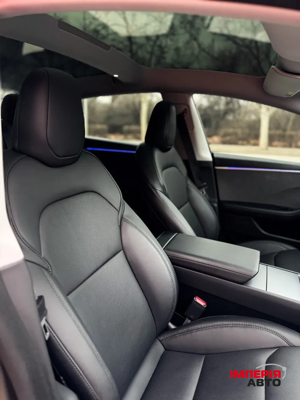 Tesla Model 3 - фото 14