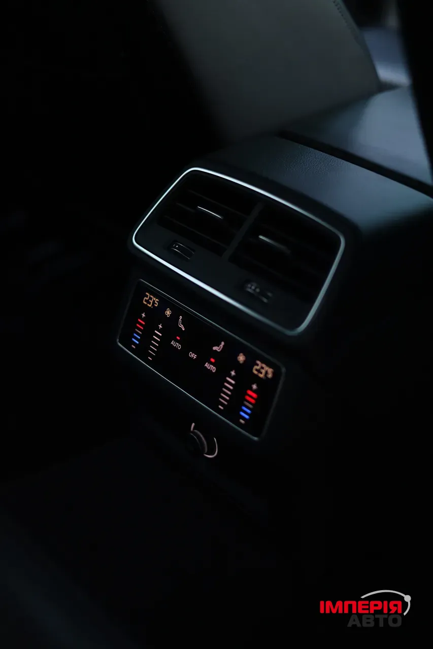 Audi A6 - фото 10