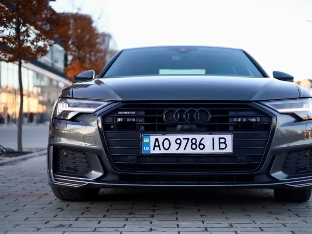 Audi A6 - фото 1