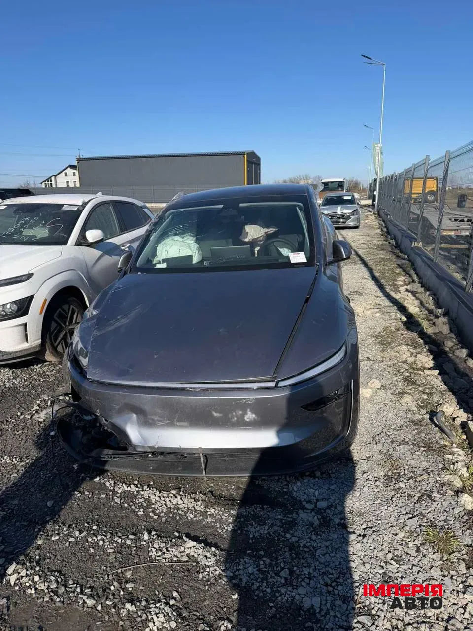 Tesla Model Y - фото 4