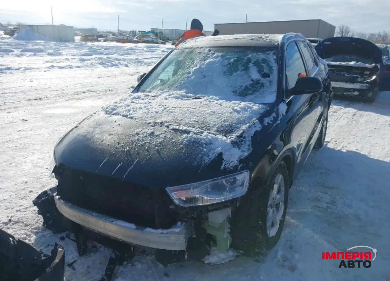 Audi Q3 - фото 1