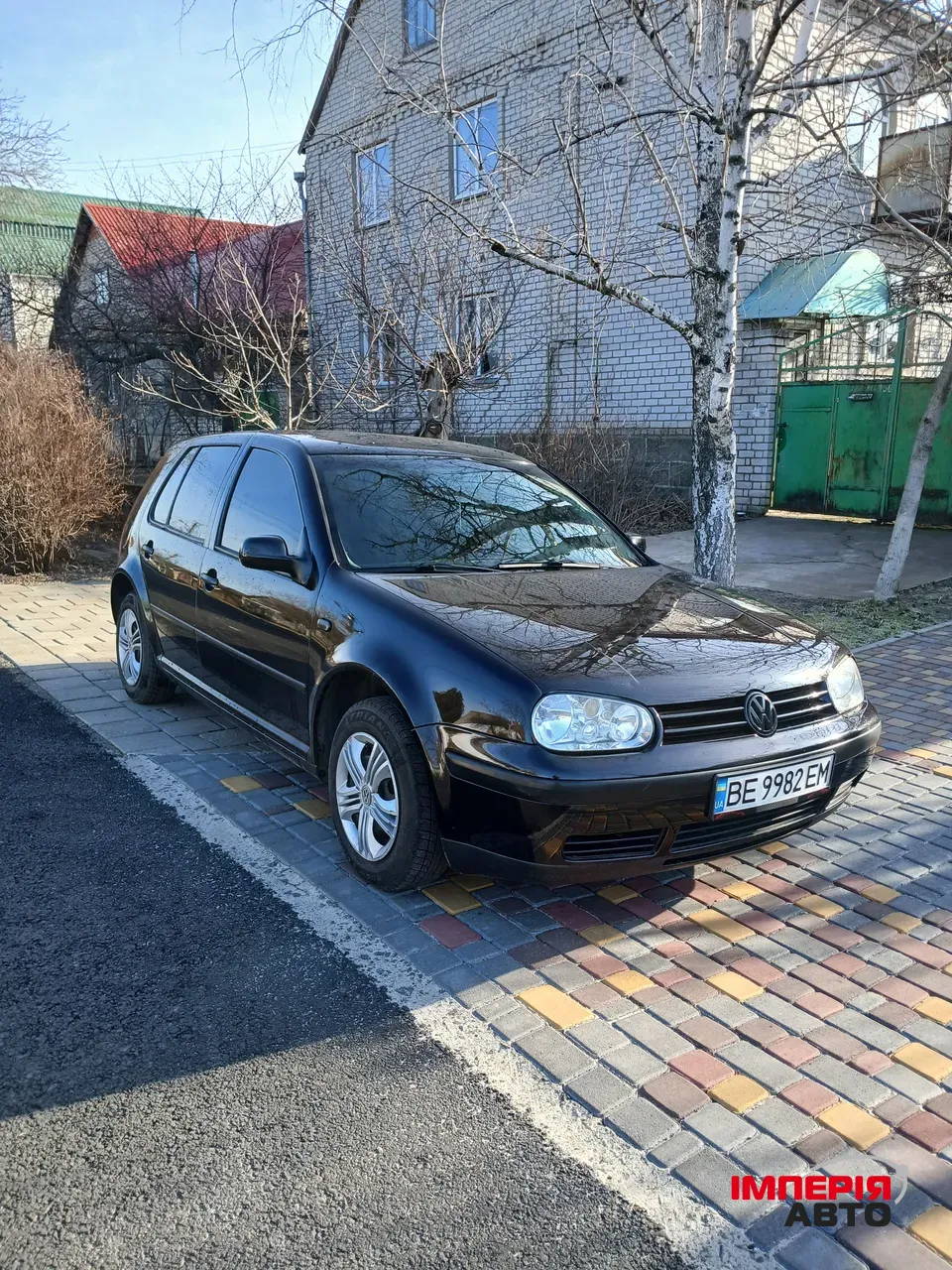 Volkswagen Golf - фото 1